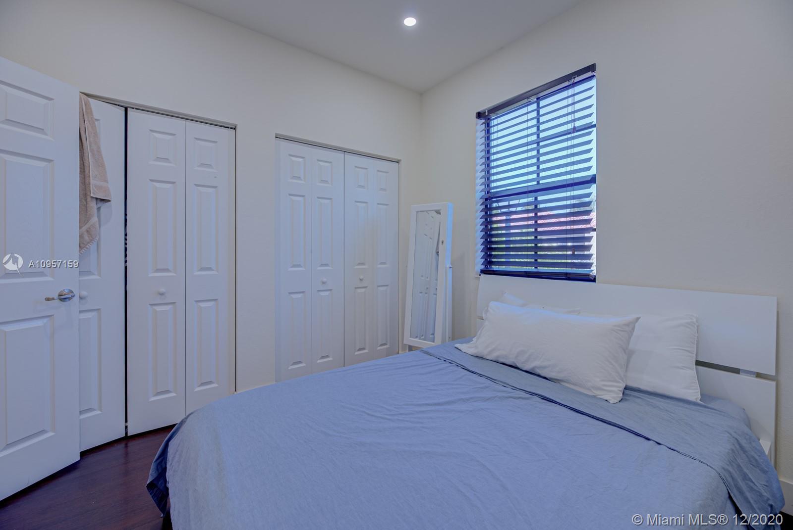 COCO PALM ESTATES - Residential