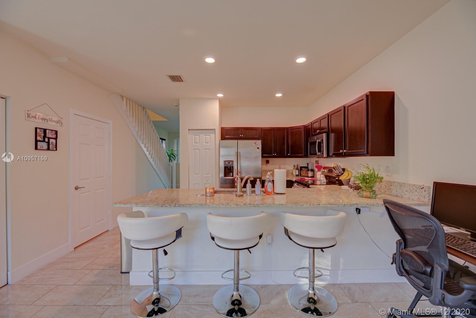 COCO PALM ESTATES - Residential