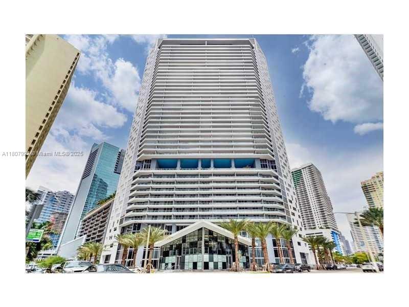 1300 Brickell Bay Dr 2300, Miami, Broward County, Florida - 1 Bathrooms - 