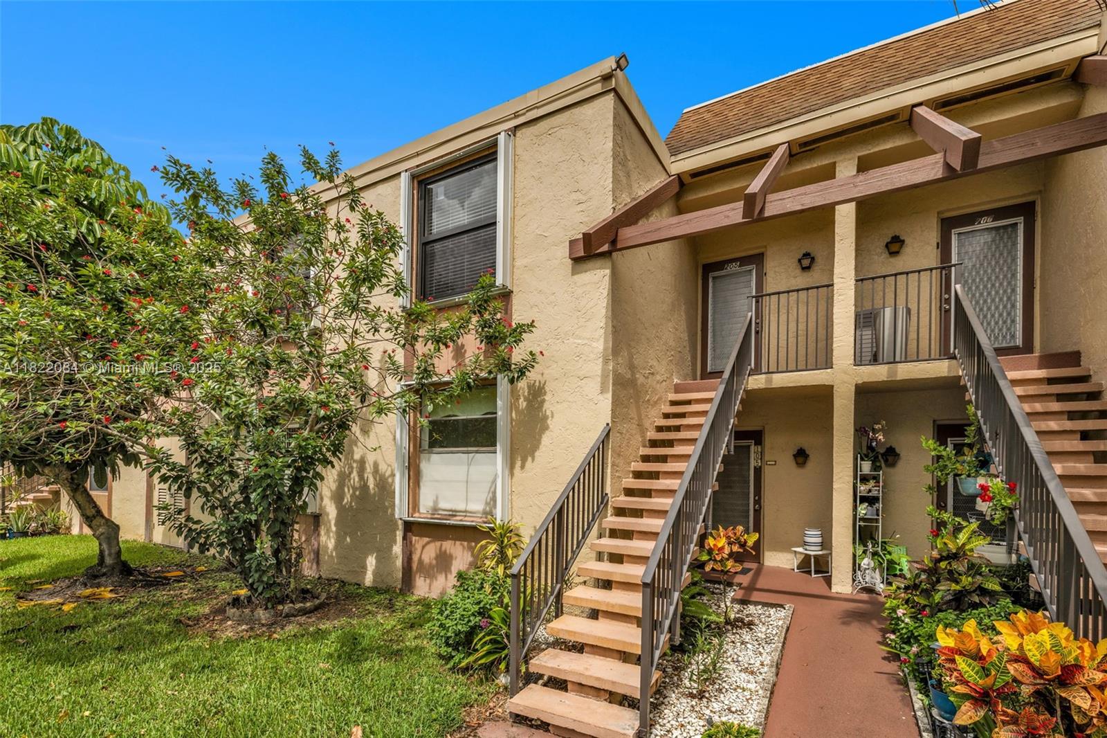 7331 NW 18th St 205, Margate, FL, 33063/$180,000 2 7331 NW 18th St 205
