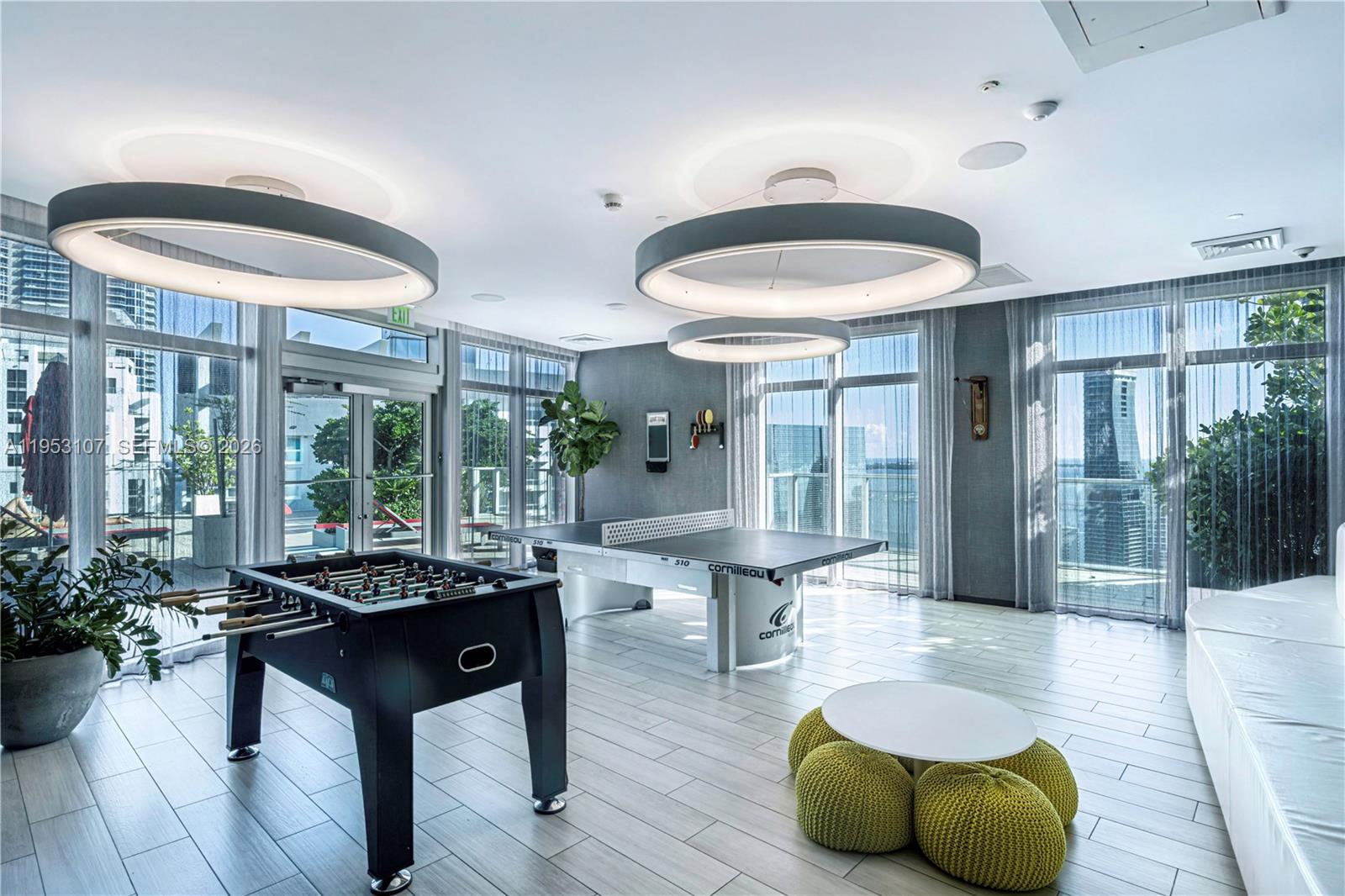 1100 MILLECENTO RESIDENCE - Residential