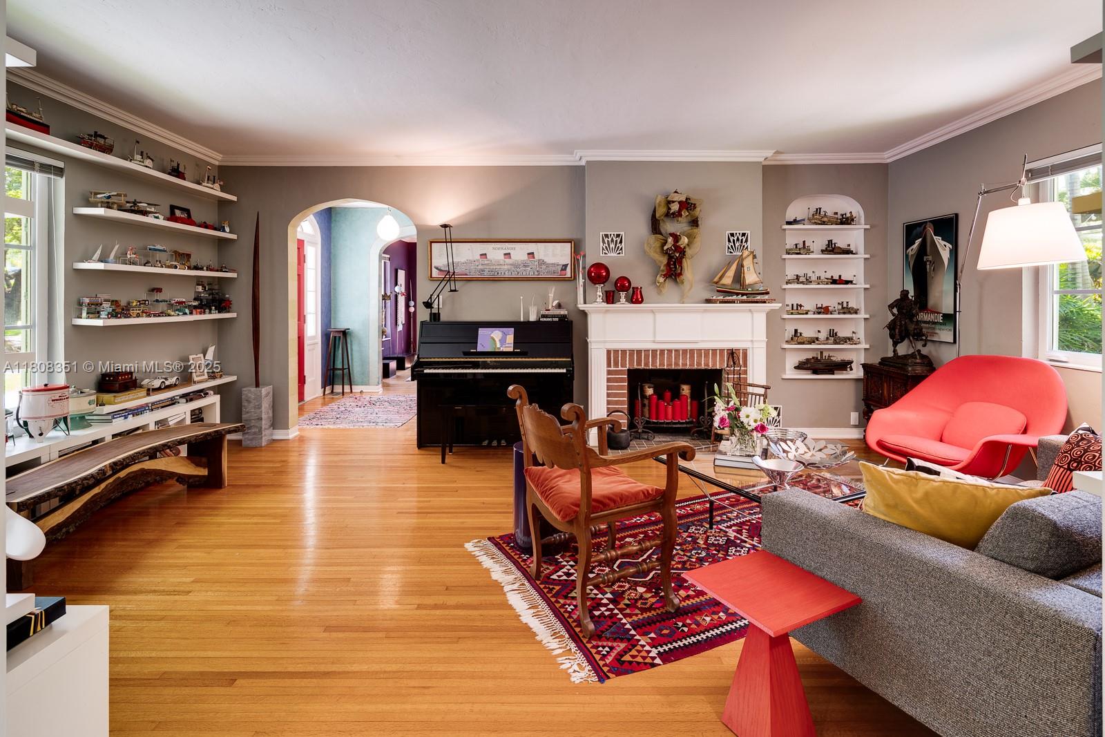 CORAL GABLES COUNTRY CLUB - Residential