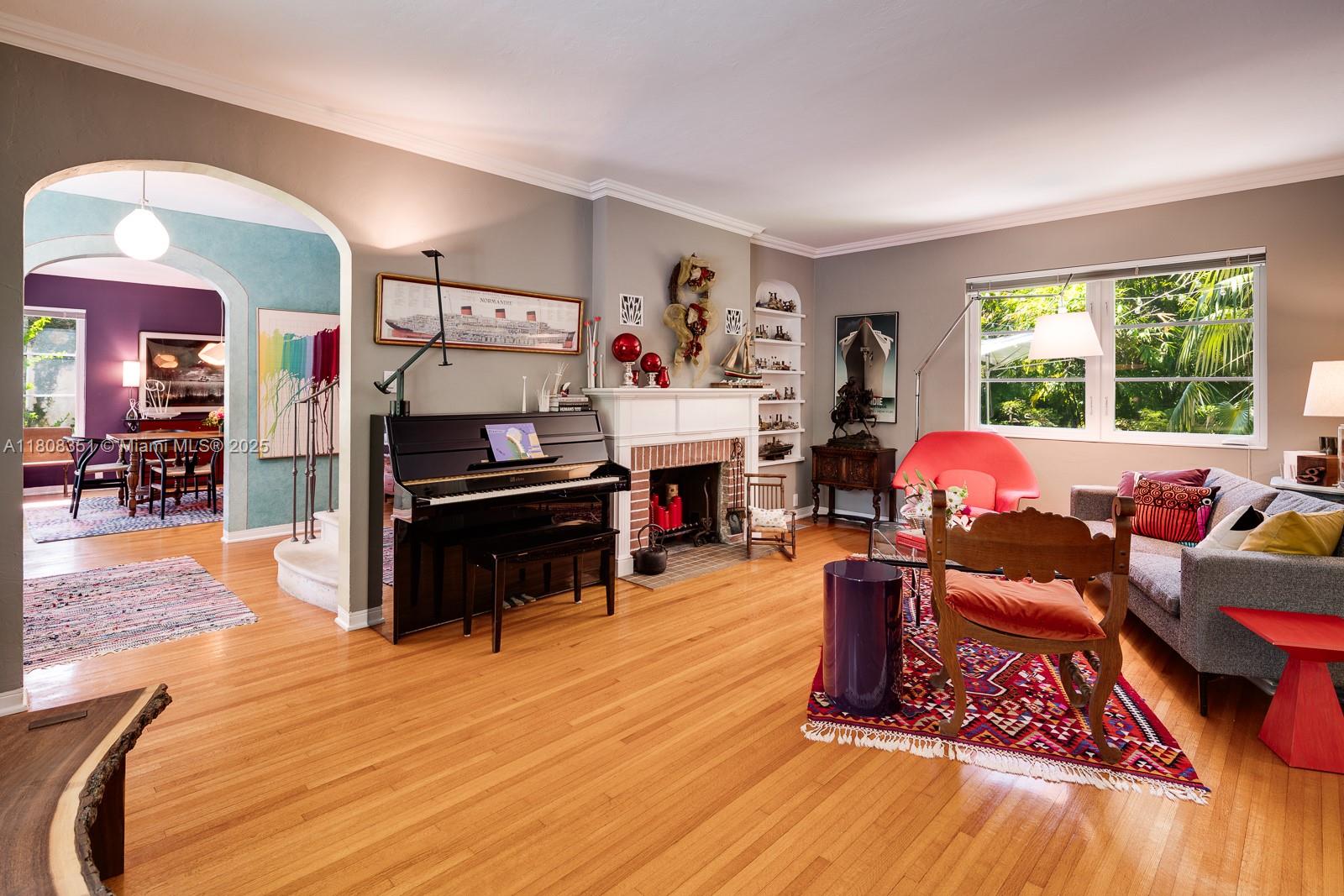 CORAL GABLES COUNTRY CLUB - Residential