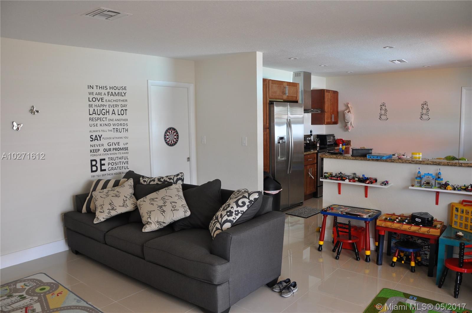 HIGHLAND LAKES SEC 6 - Residential