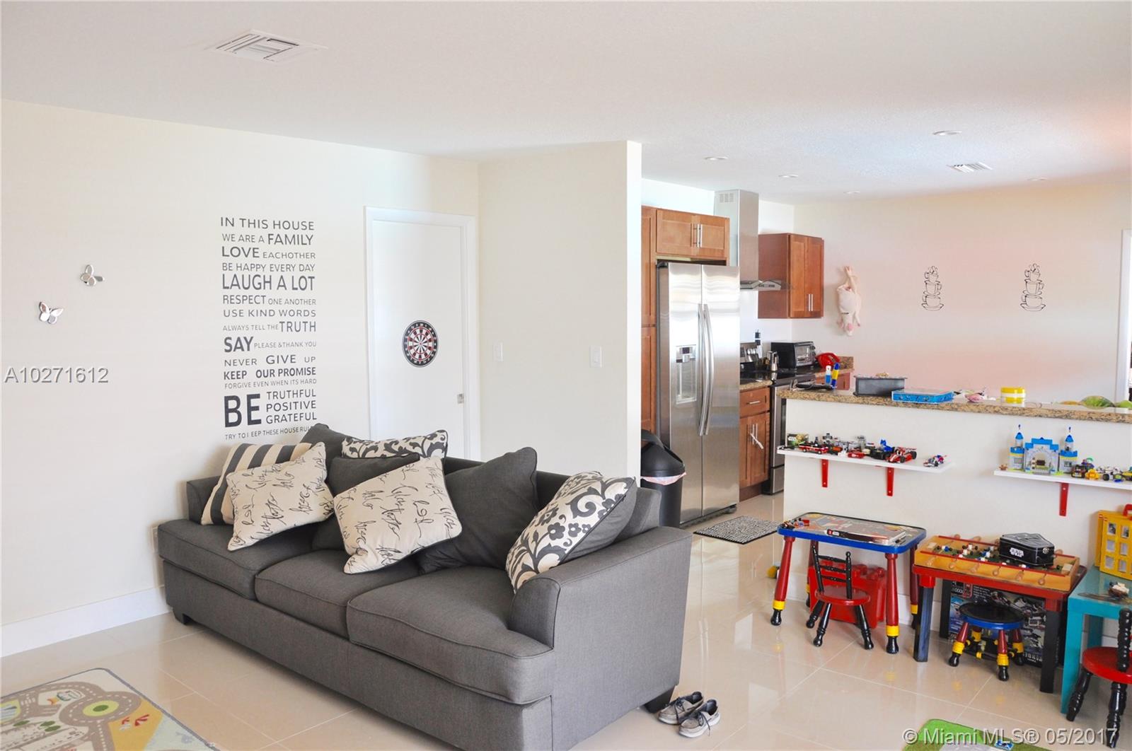 HIGHLAND LAKES SEC 6 - Residential