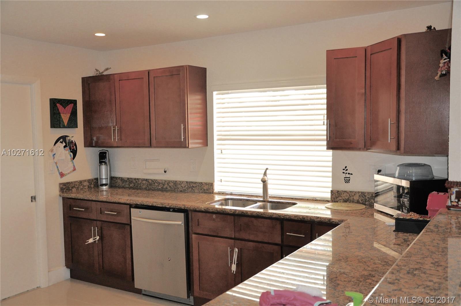 HIGHLAND LAKES SEC 6 - Residential