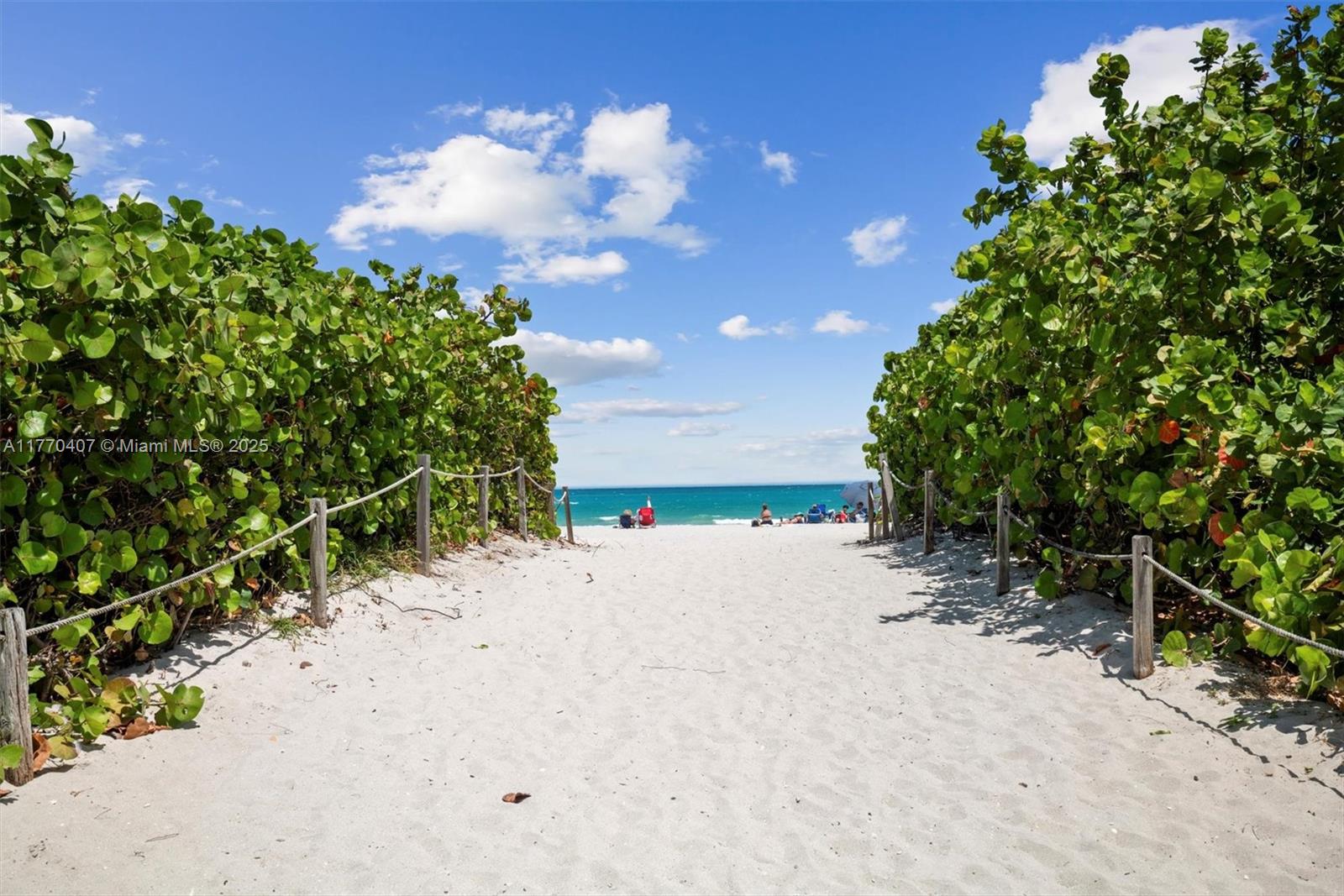 MAR DEL PLATA CONDO - Residential