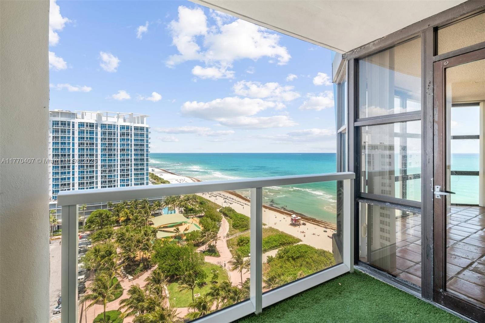 MAR DEL PLATA CONDO - Residential