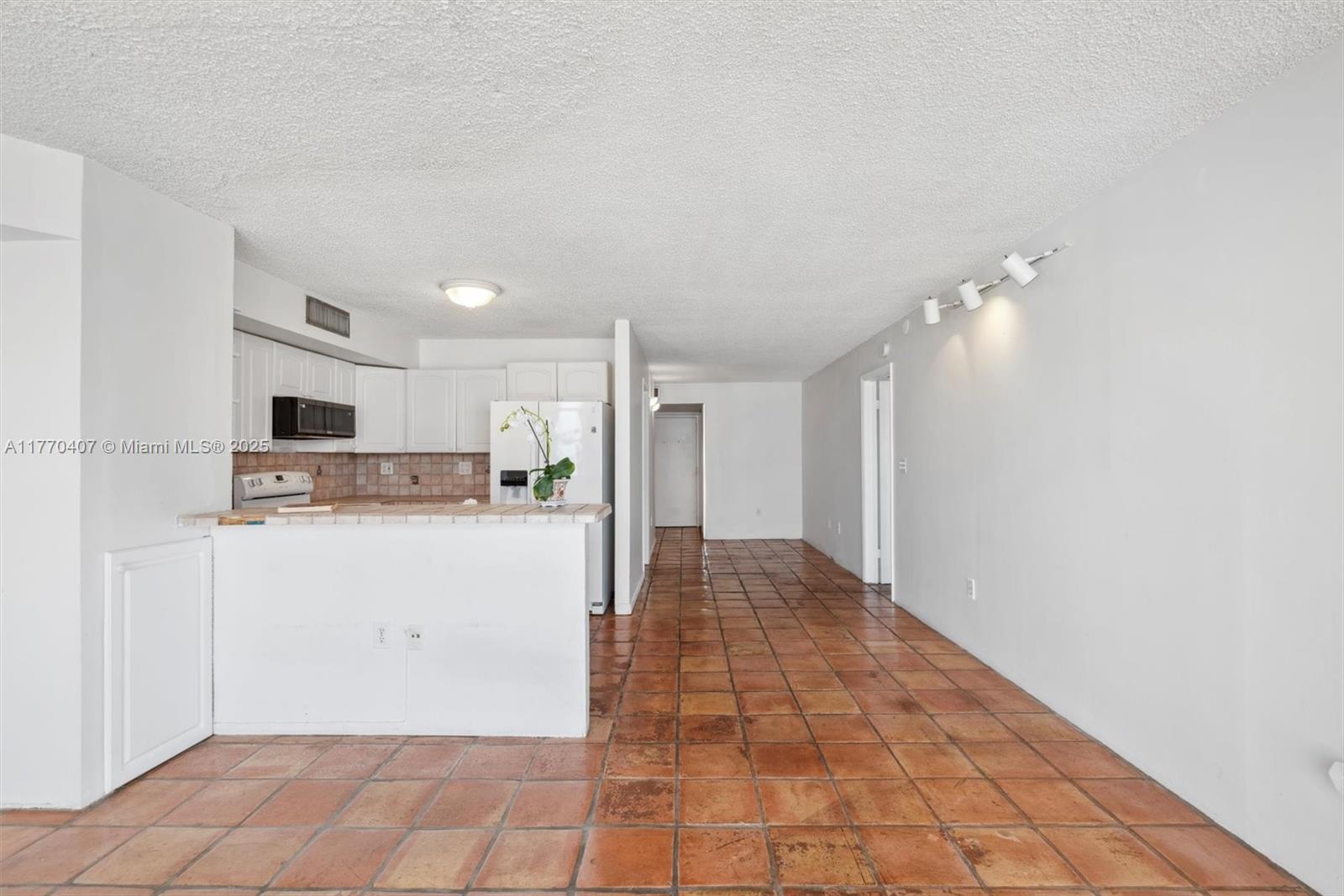 MAR DEL PLATA CONDO - Residential