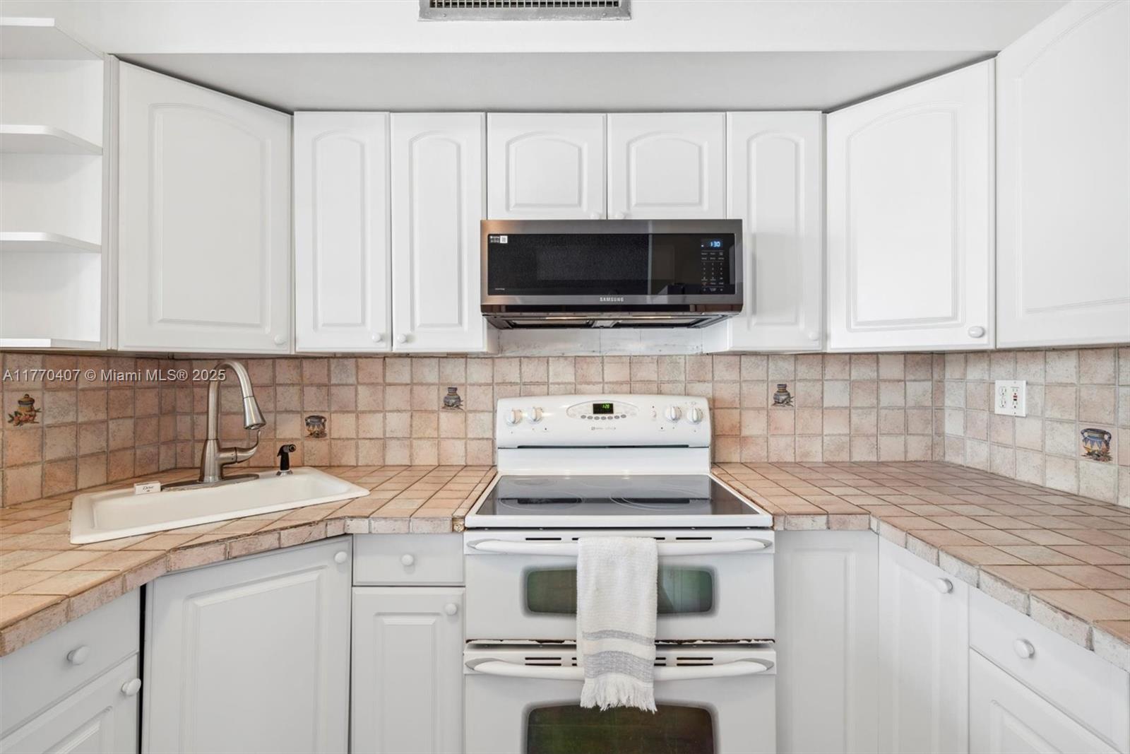 MAR DEL PLATA CONDO - Residential