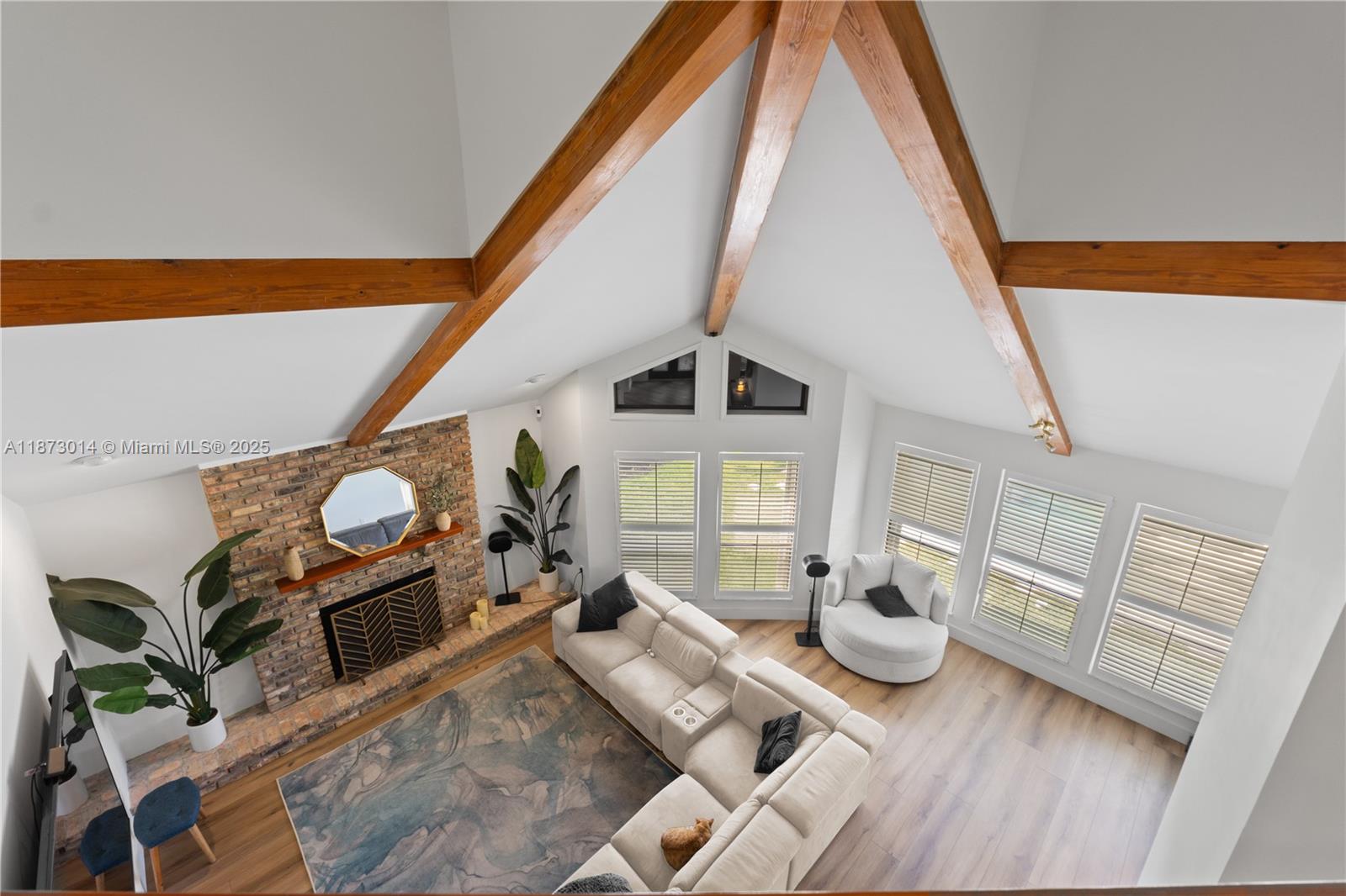 ROYAL OAKS - Residential