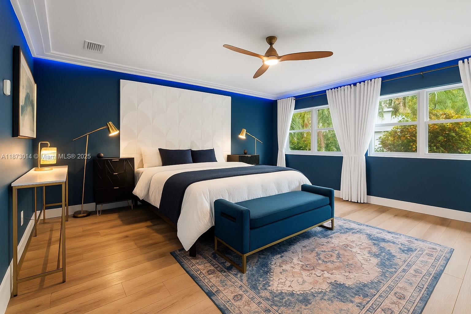 ROYAL OAKS - Residential