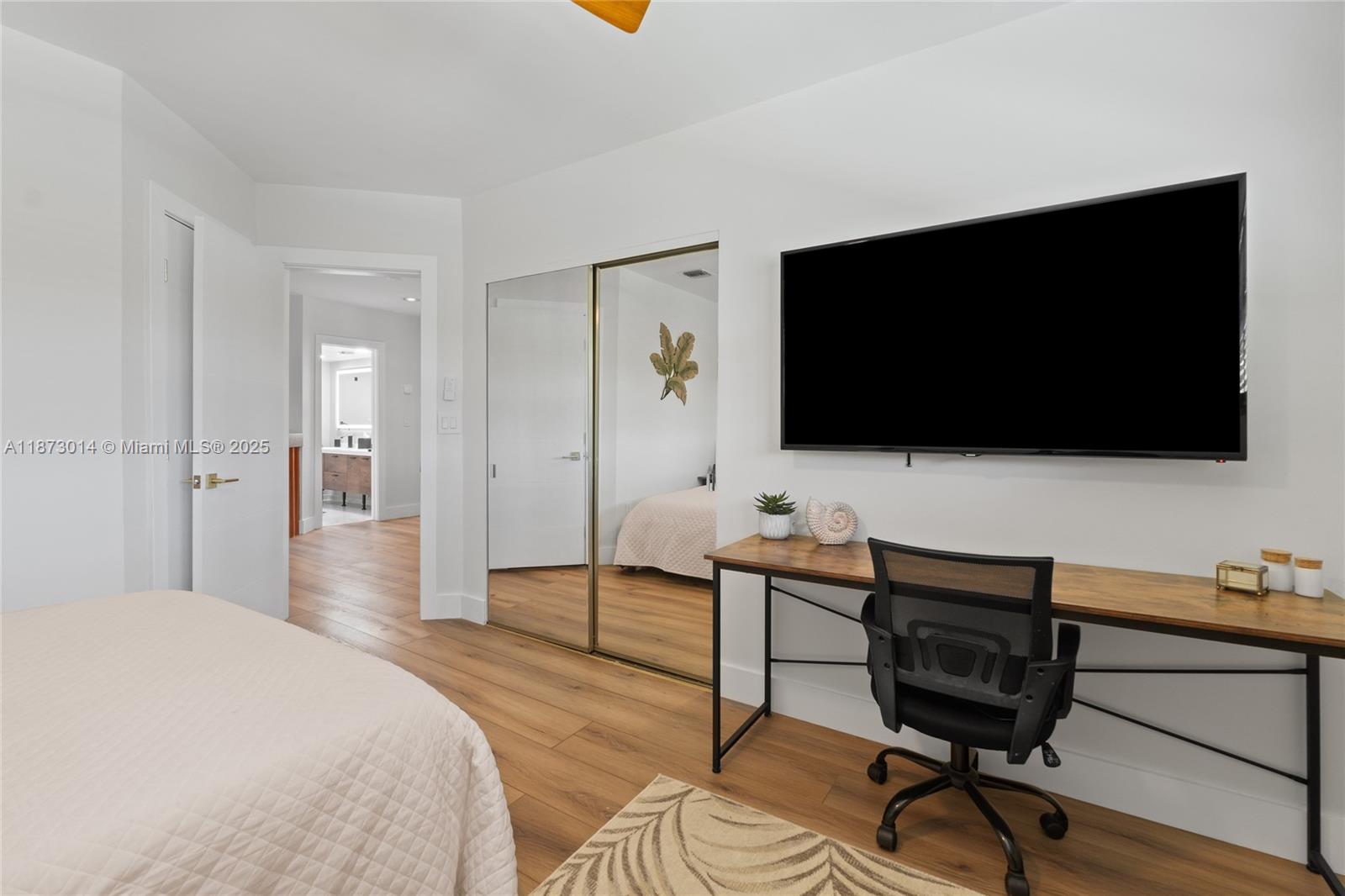 ROYAL OAKS - Residential