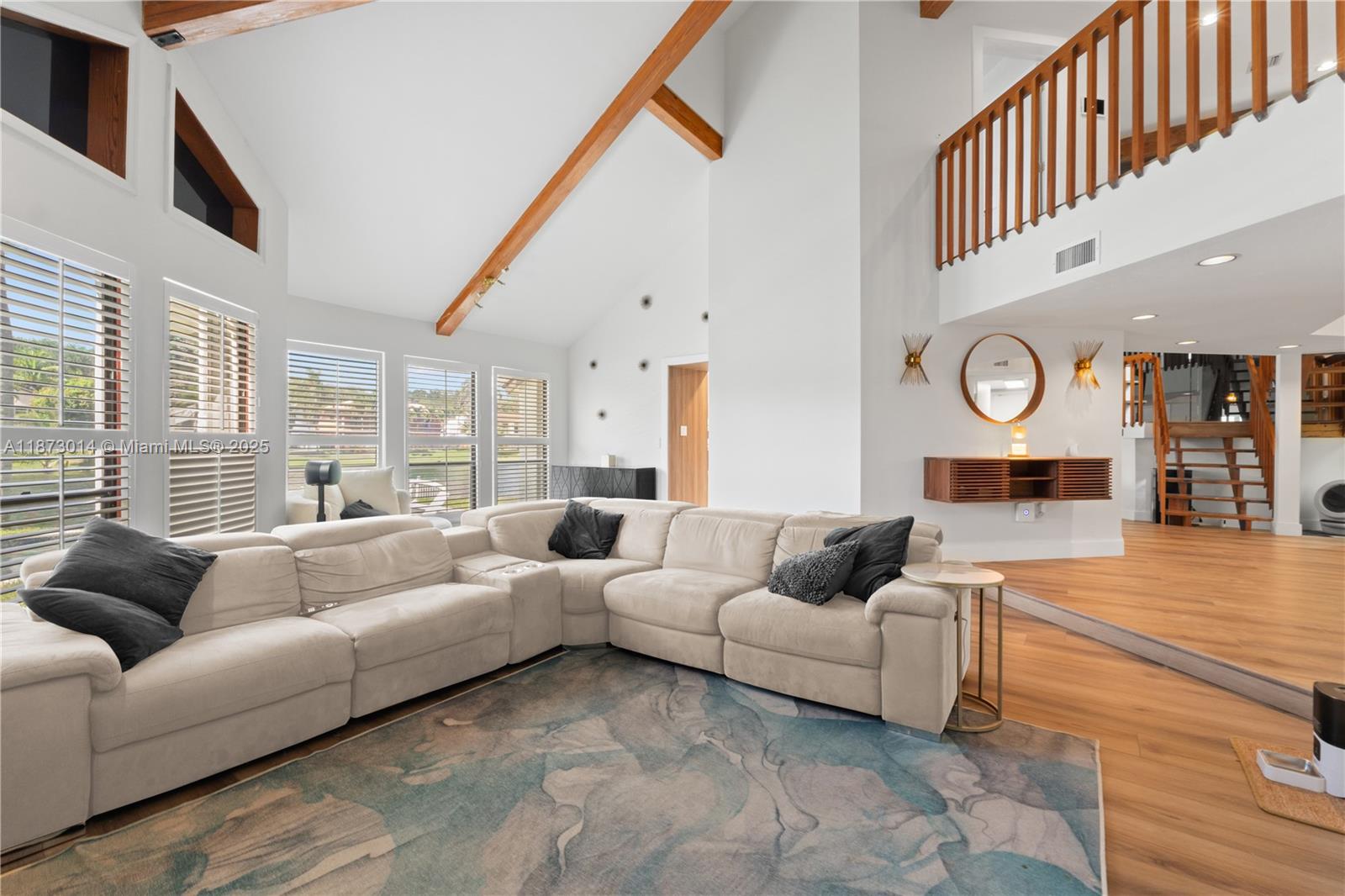 ROYAL OAKS - Residential