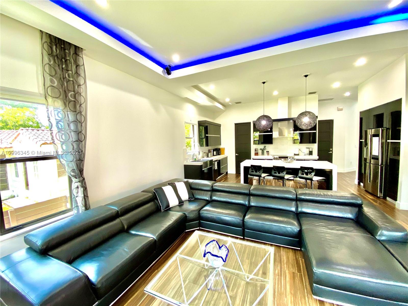 HOLLYWOOD LAKES SEC - Residential Lease