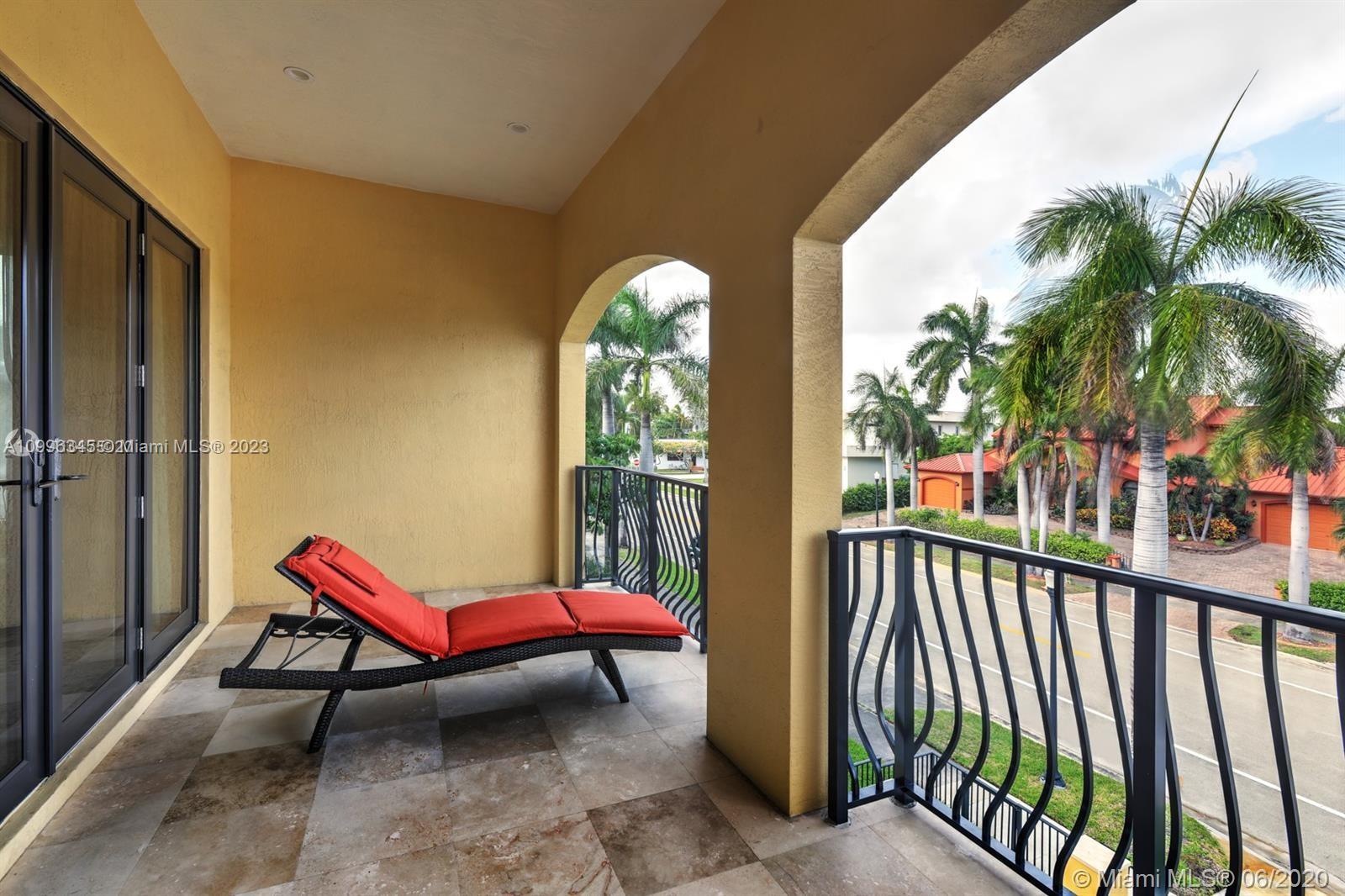 HOLLYWOOD LAKES SEC - Residential Lease