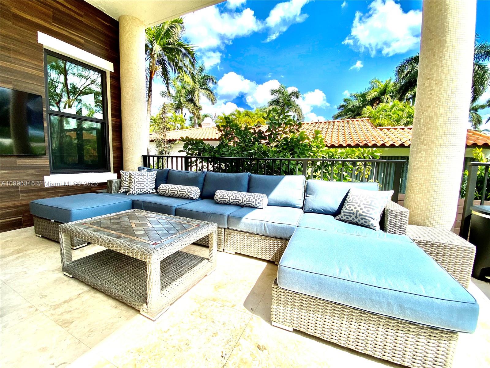 HOLLYWOOD LAKES SEC - Residential Lease