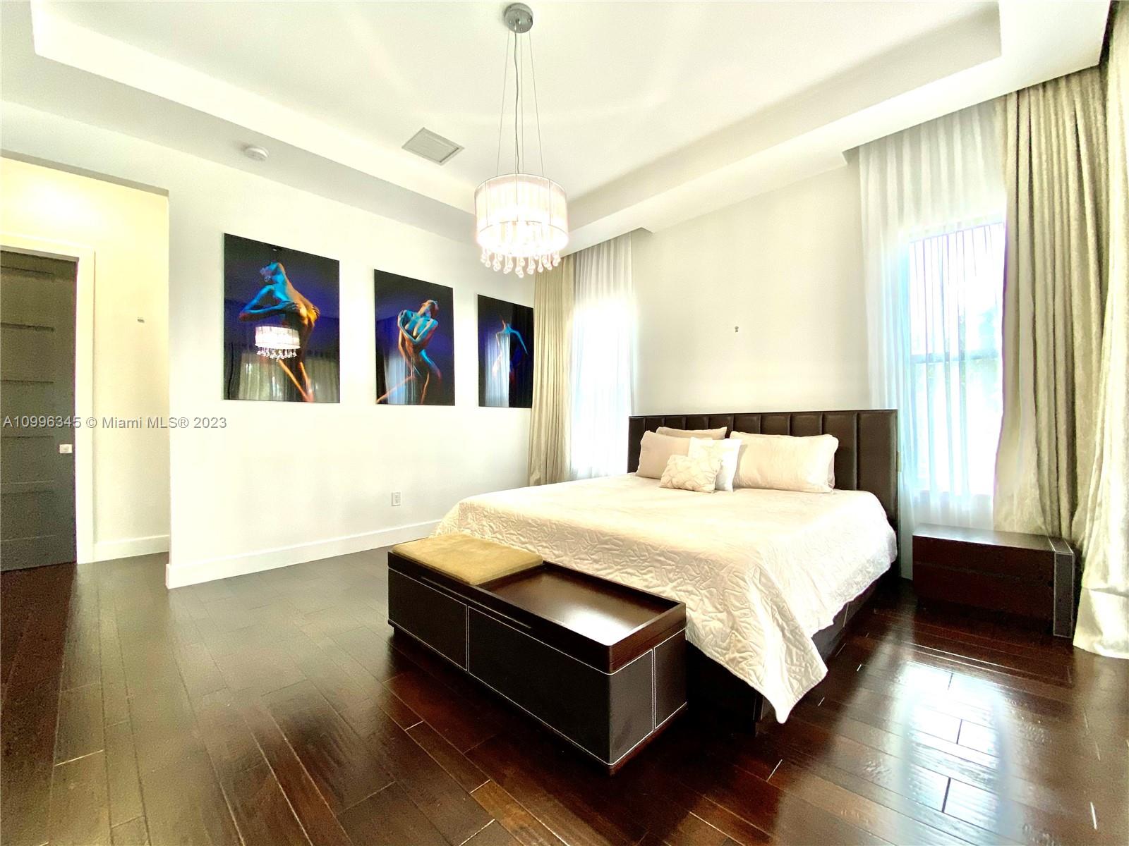 HOLLYWOOD LAKES SEC - Residential Lease