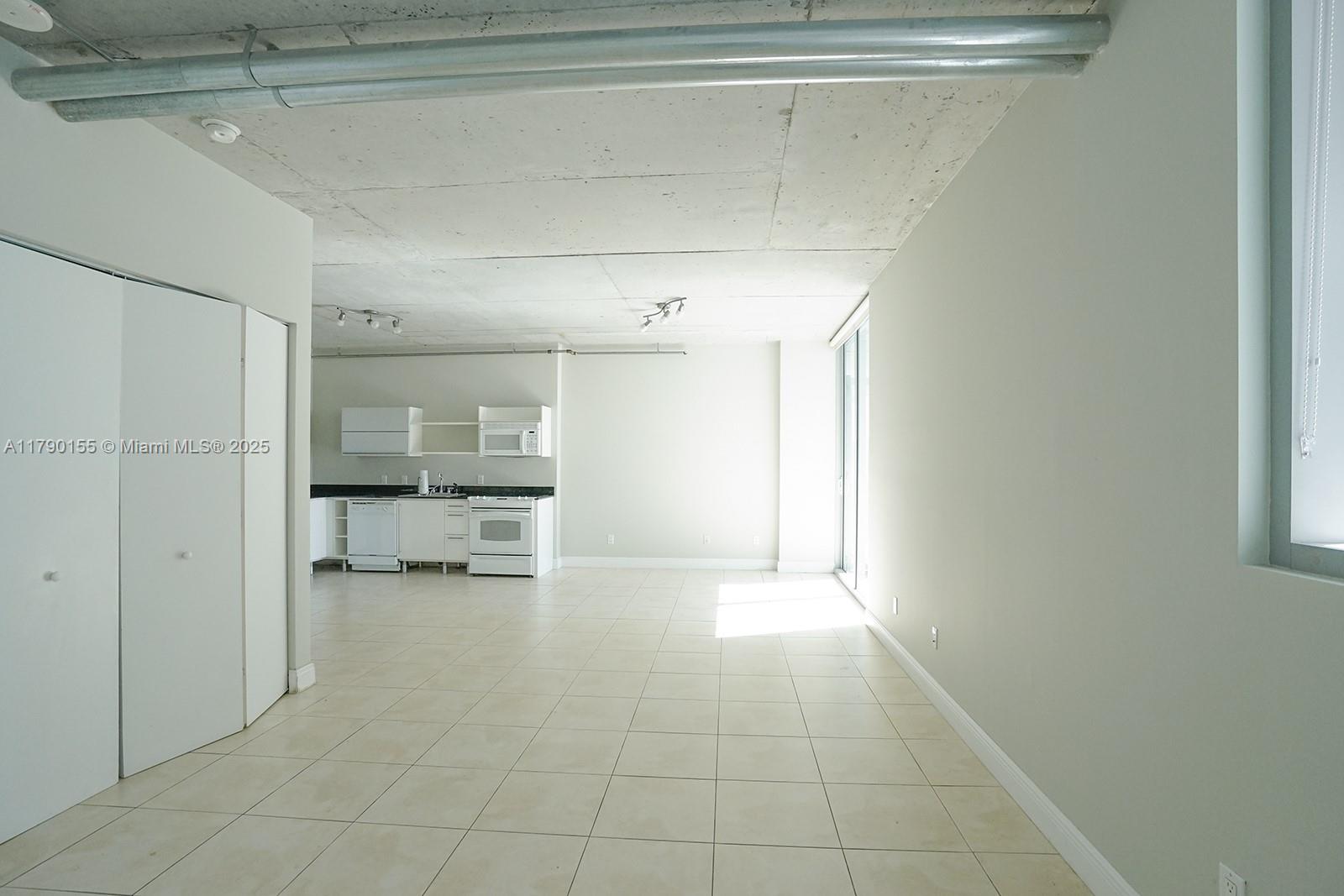 NEO VERTIKA CONDO - Residential