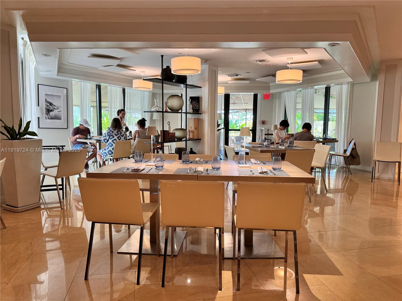 TOWERS OF KEY BISCAYNE CO - Residential Lease