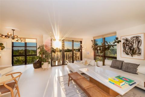 1121 Crandon Blvd D402 Key Biscayne FL 33149