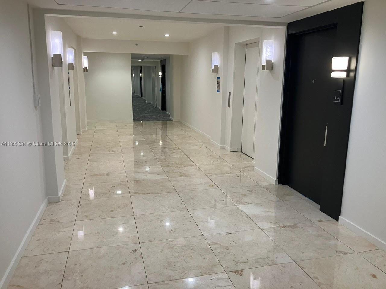 OCEANVIEW BUILDING B COND - Residential Lease