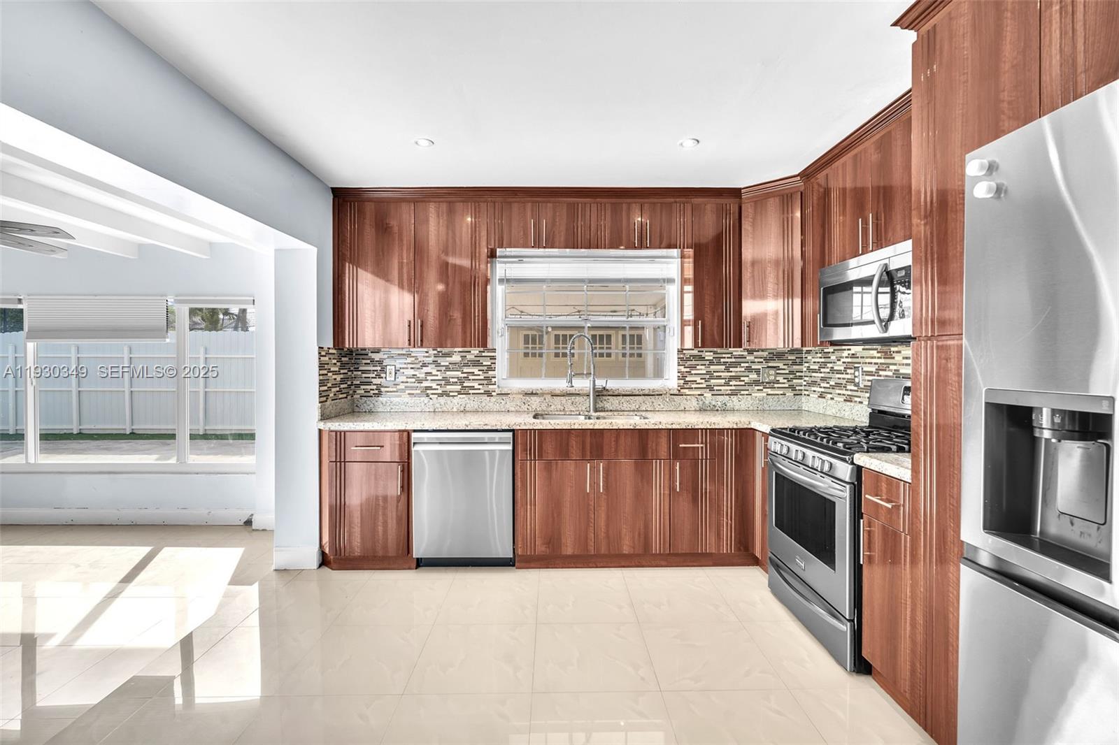 MARBELLA PARK - Residential