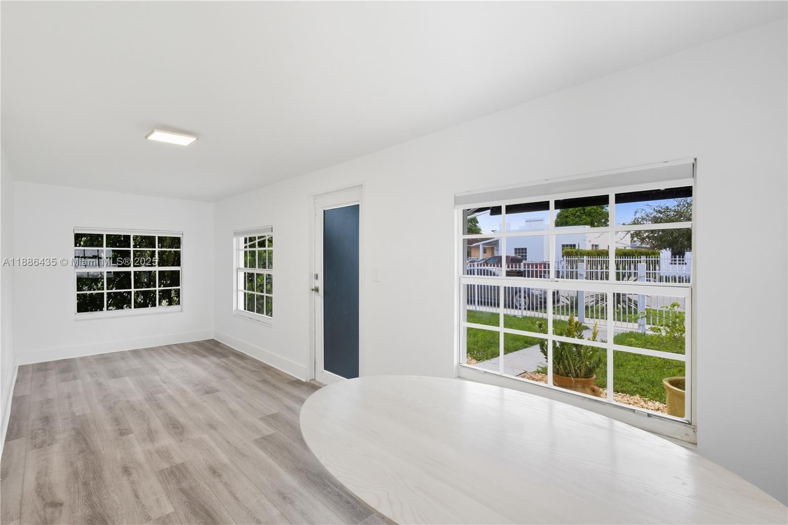 45 NW 25th Ave