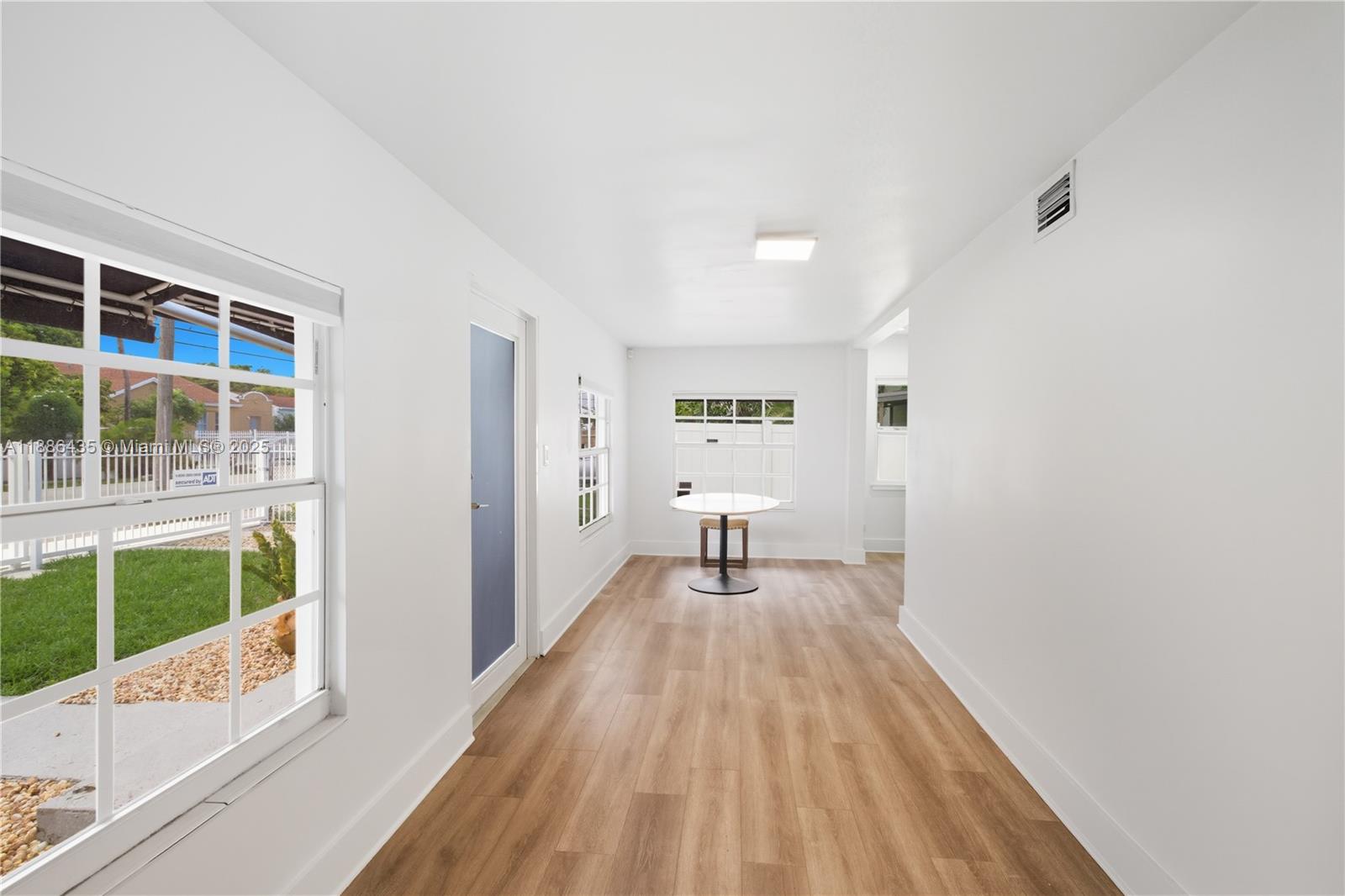 45 NW 25th Ave
