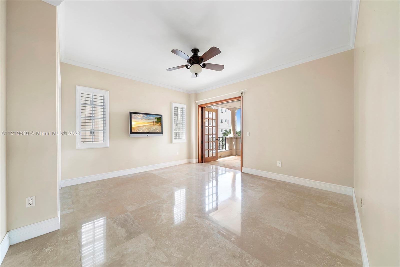 OCEANSIDE @ FISHER ISL CO - Residential