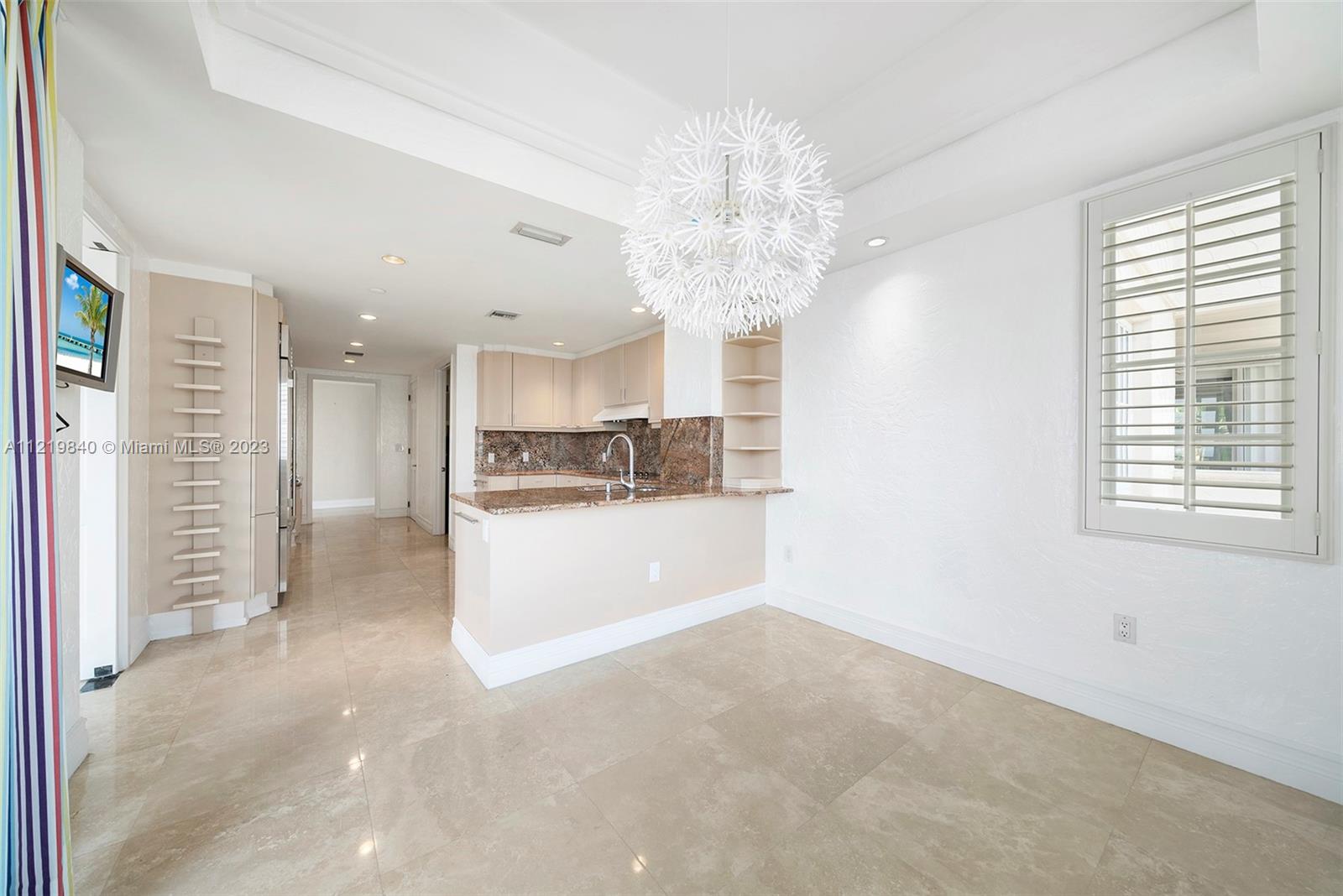 OCEANSIDE @ FISHER ISL CO - Residential