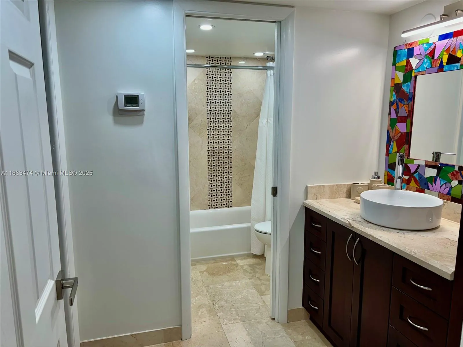 Hallandale Beach, Florida 33009, United States, 1 Bedroom Bedrooms, ,2 BathroomsBathrooms,Residential,Active,163103