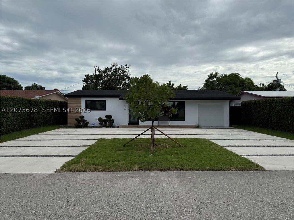Photo of 7630 Venetian St, Miramar, FL 33023 (MLS # A12075678)