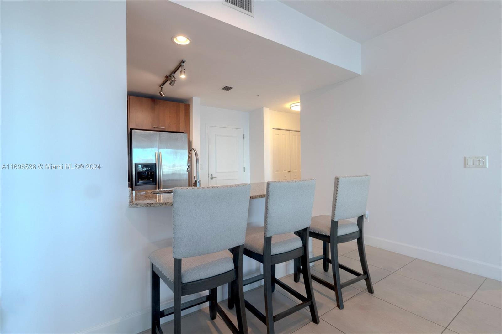 OCEAN MARINE YACHT CLUB C - Residential