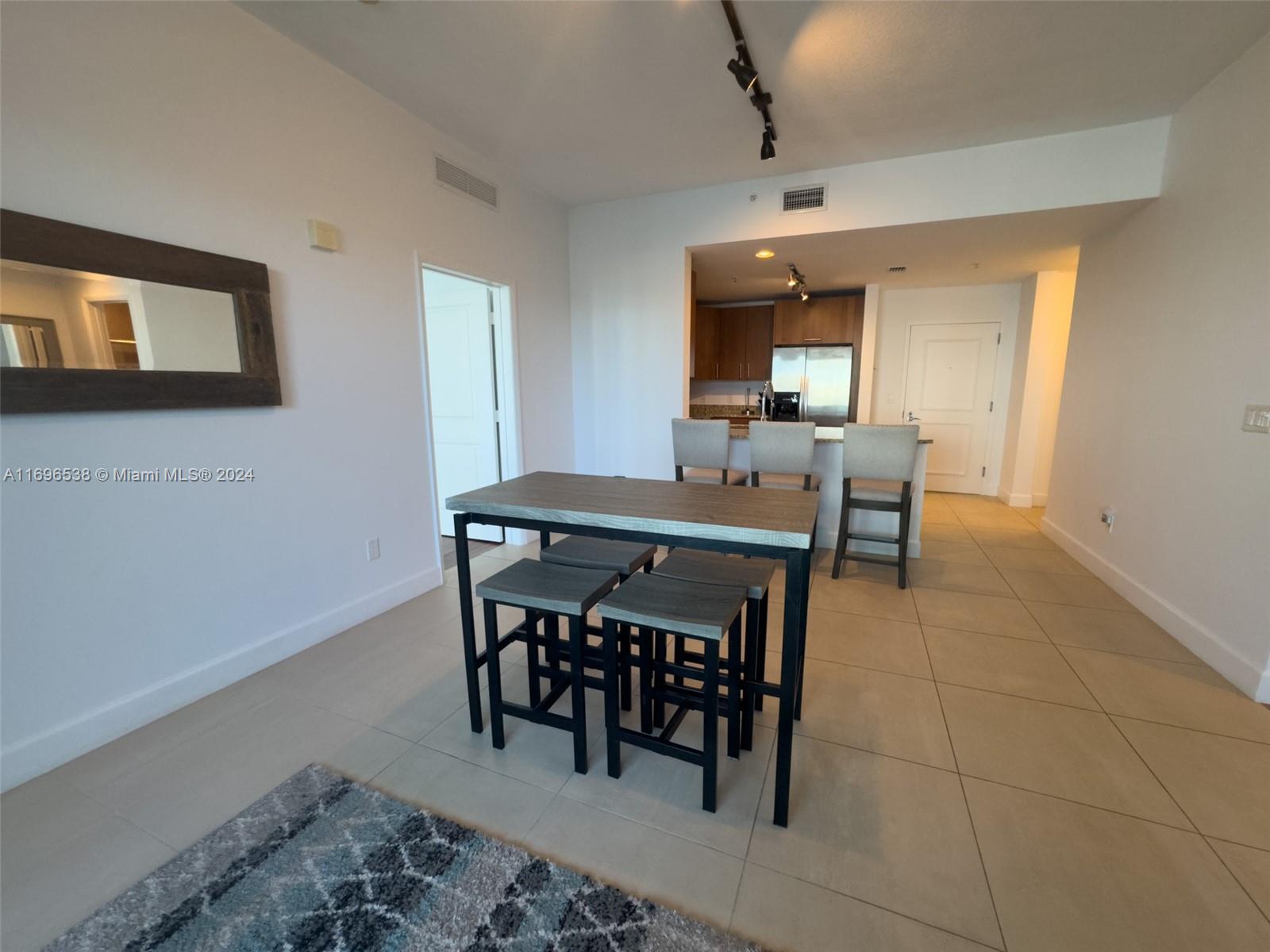 OCEAN MARINE YACHT CLUB C - Residential