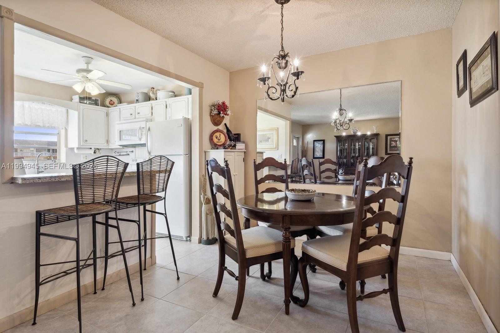 BEVERLY HILLS CONDO NUMBE - Residential Lease