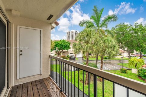 Tiny photo for 21160 Mainsail Cir #H12, Aventura, FL 33180 (MLS # A12027581)