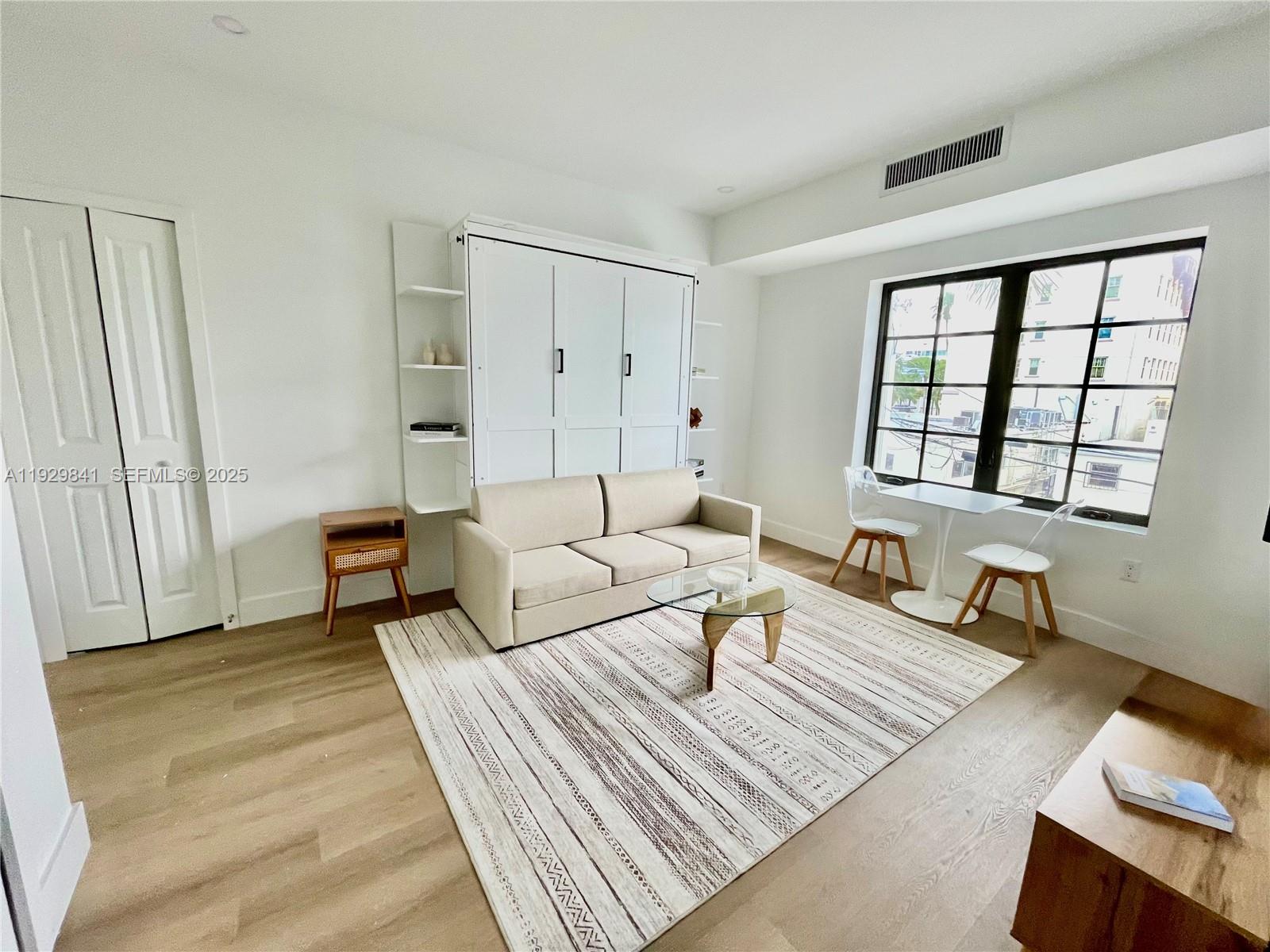 POLO CONDO - Residential Lease