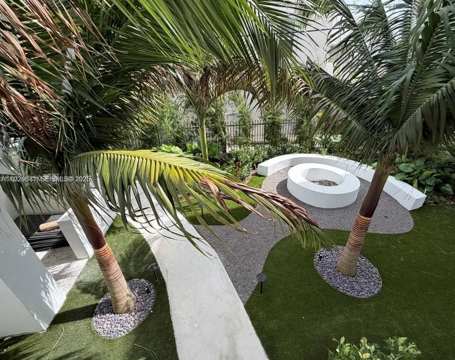 POLO CONDO - Residential Lease