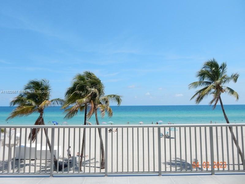 Rental Property at 400 N Surf Rd 303, Hollywood, Broward County, Florida - Bedrooms: 1 
Bathrooms: 1  - $3,200 MO.