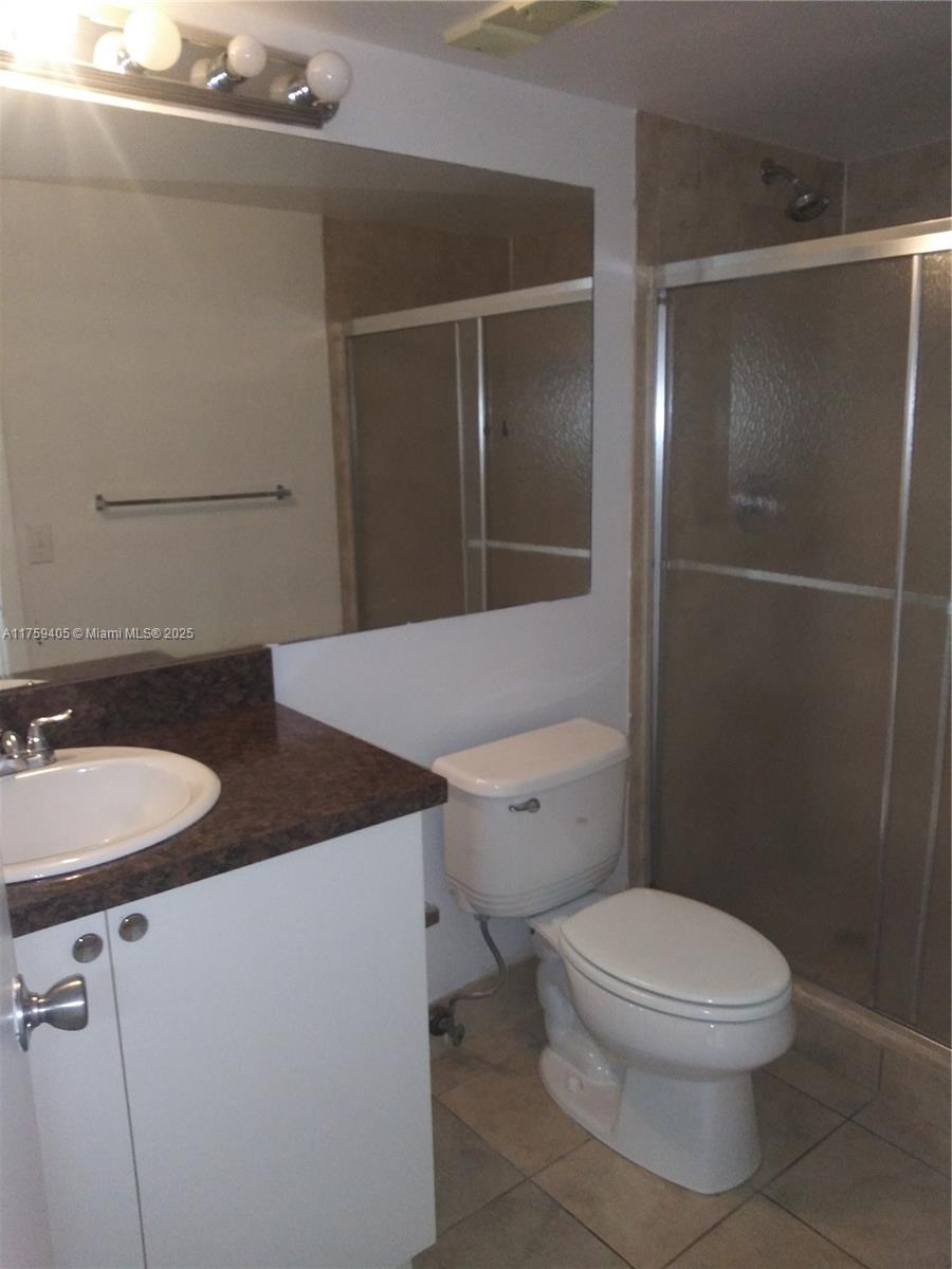 VISCONTI CONDO - Residential