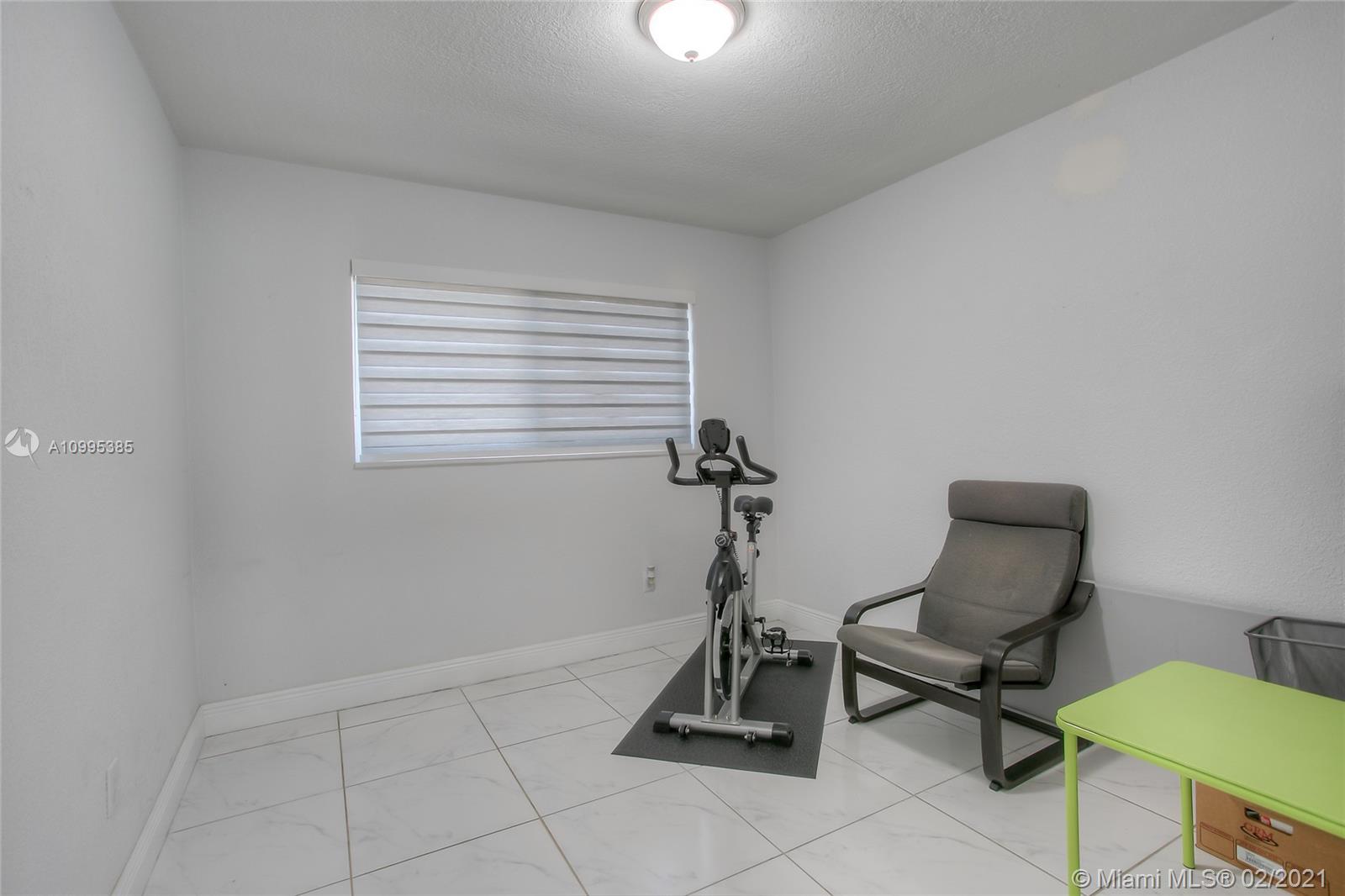 CAROL CITY 5TH ADDN - Residential