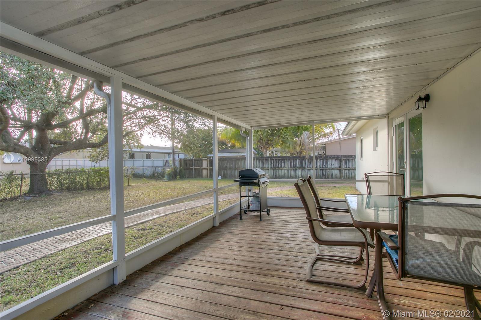 CAROL CITY 5TH ADDN - Residential