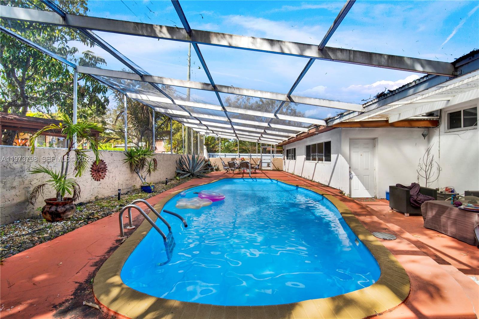 BREEZESWEPT ESTATES 1ST A - Residential