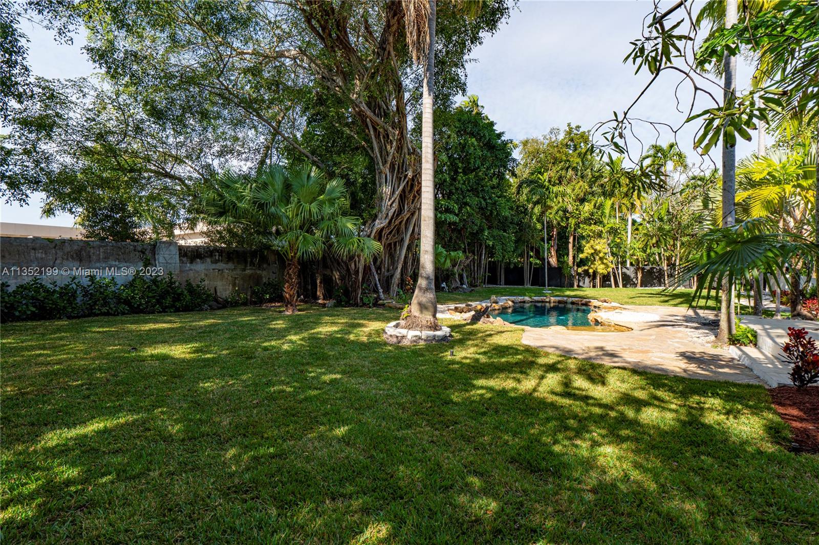 BAY POINT - Residential