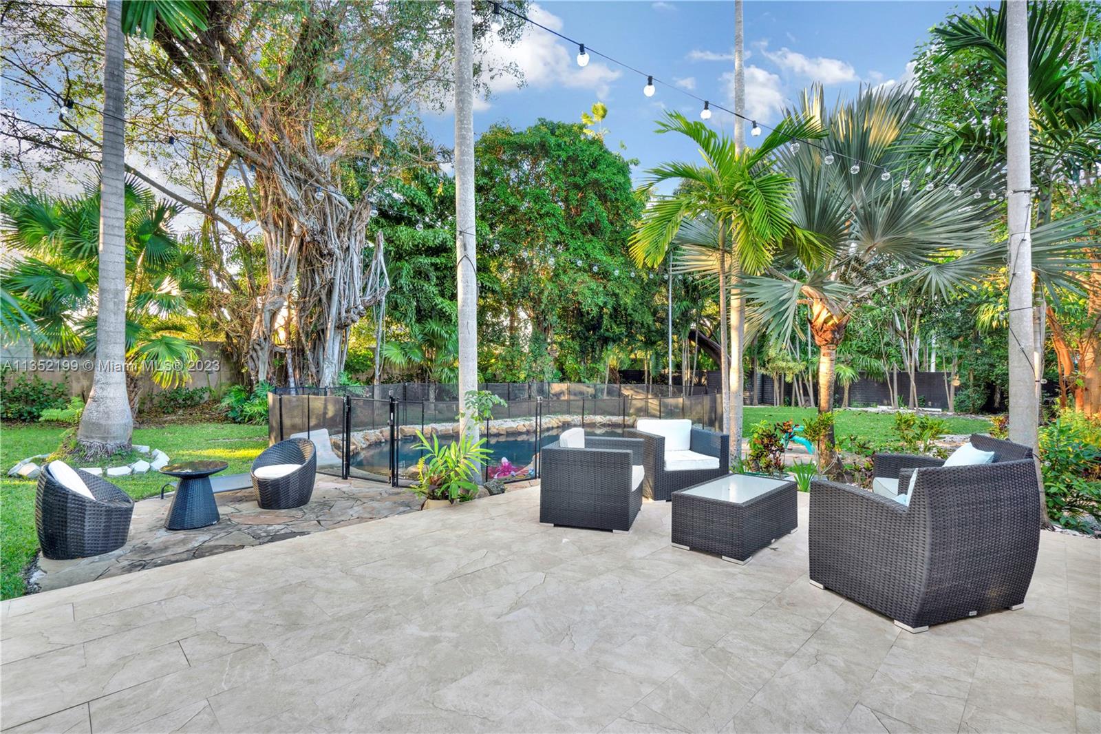BAY POINT - Residential