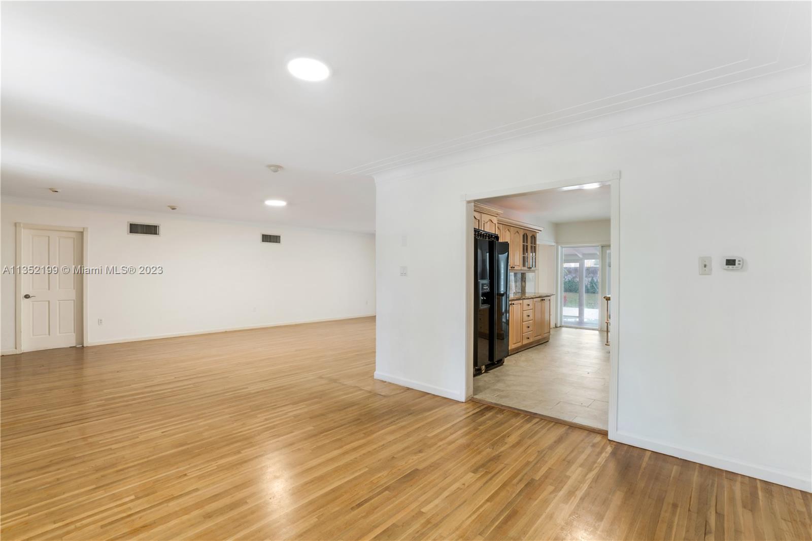 BAY POINT - Residential