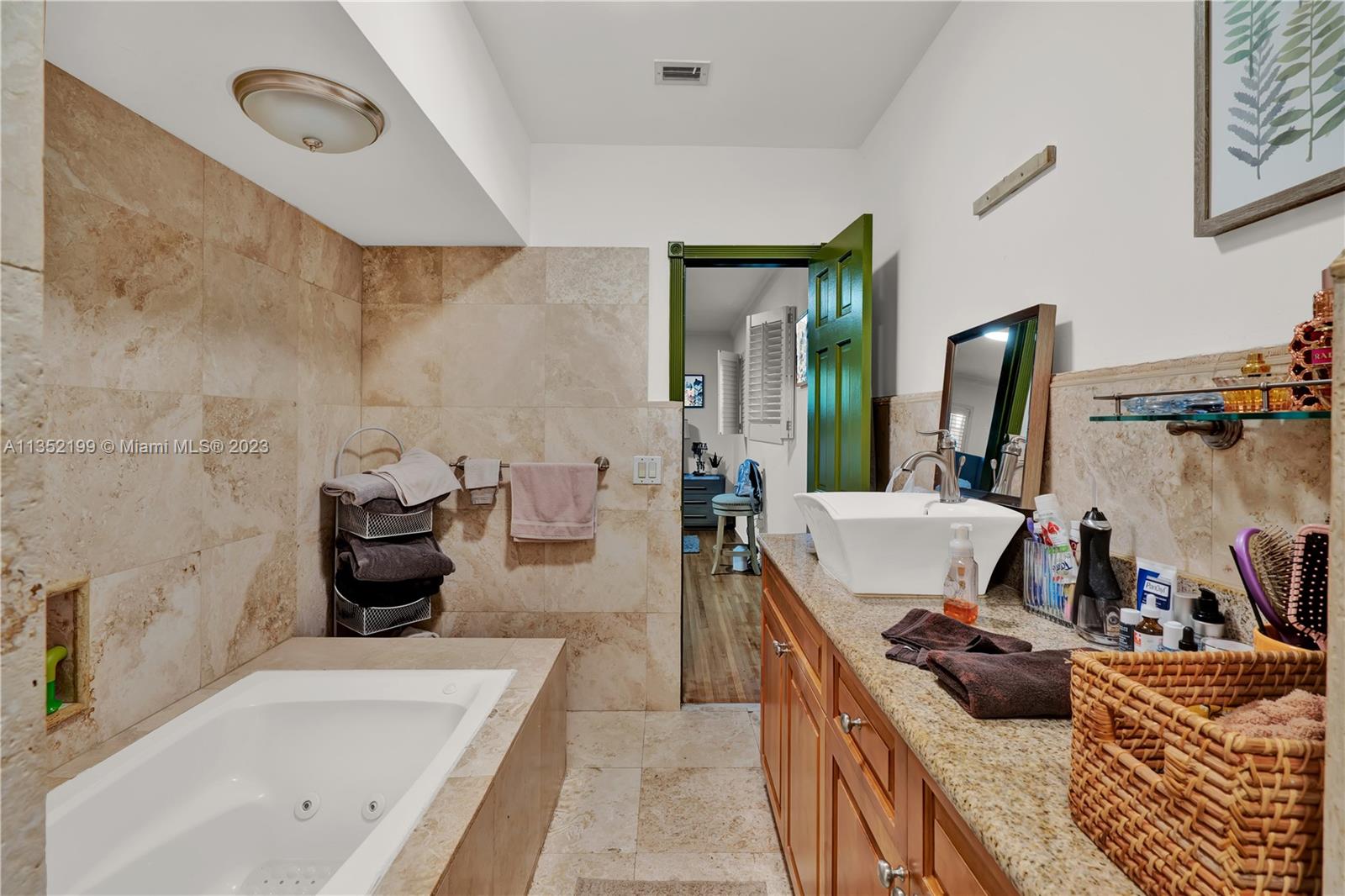 BAY POINT - Residential