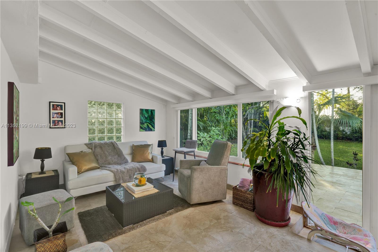 BAY POINT - Residential