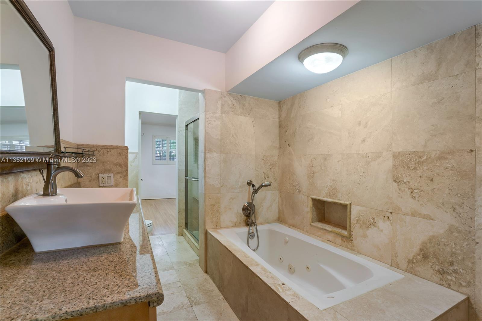 BAY POINT - Residential